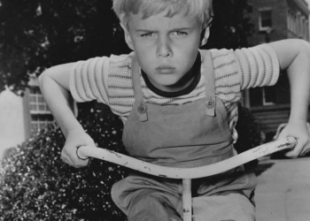 Ντένις ο Τρομερός: Πέθανε ο ηθοποιός Τζέι Νορθ σε ηλικία 73 ετών