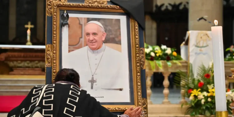 Πάπας Φραγκίσκος: Το Σάββατο πιθανότατα η κηδεία του – Οι τελευταίες επιθυμίες του και η μάχη της διαδοχής