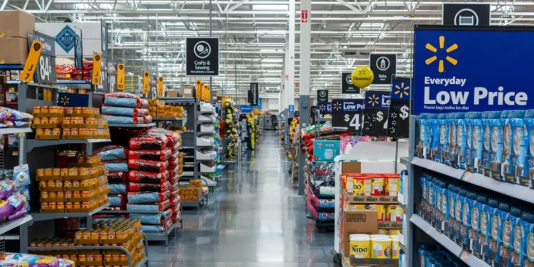 Δασμοί Τραμπ – Reuters: Από κρέατα και δημητριακά μέχρι σκούπες και χαρτί υγείας – Η ΕΕ ανακοινώνει επιλεκτικά αντίμετρα