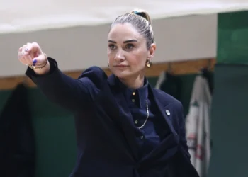 Παναθηναϊκός: Τροχαίο για την Ερντέμ, χτύπησε οδηγό μοτοσυκλέτας – «Μπέρδεψε το γκάζι με το φρένο» λέει η τραυματίας