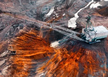 Βloomberg: Η Ουκρανία έτοιμη να υπογράψει συμφωνία με τις ΗΠΑ για τα ορυκτά ακόμη και εντός της ημέρας