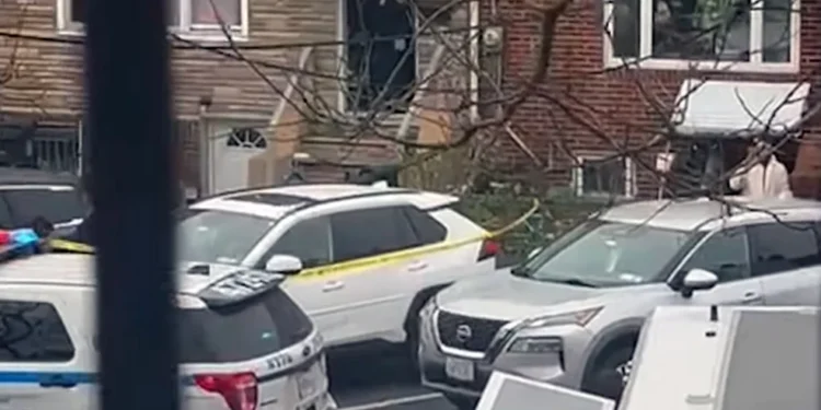 Τρόμος στη Νέα Υόρκη: Άνδρας με μπαλτά κατακρεούργησε τέσσερα κορίτσια – Ο δράστης πυροβολήθηκε από την Αστυνομία