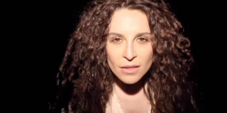 Ξέσπασε η Γιάννα Τερζή: «Γιορτάζουμε με αίμα αθώων πλασμάτων στο τραπέζι»