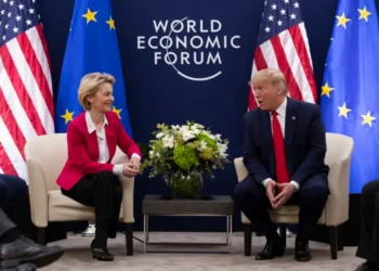 ΕΕ: Ο Τραμπ και η φον ντερ Λάιεν συμφώνησαν να συναντηθούν