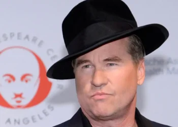 Πέθανε ο ηθοποιός Βαλ Κίλμερ σε ηλικία 65 ετών από πνευμονία