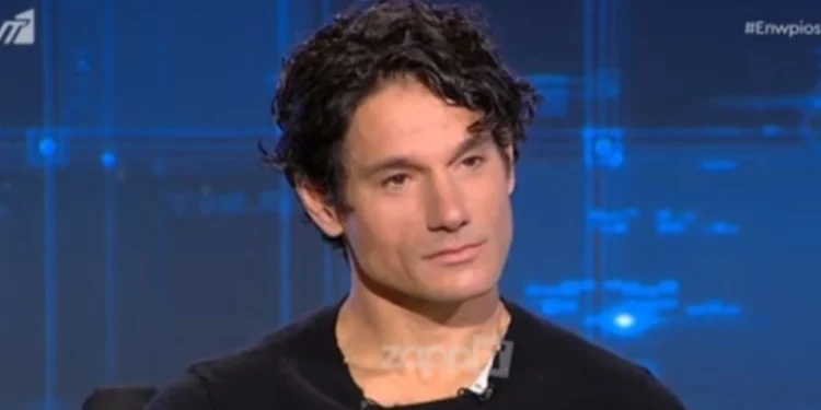 Πάνος Βλάχος: «Έγραψα τον στίχο για τον Άδωνι και τον Πορτοσάλτε γιατί είμαι άνθρωπος, δεν είμαι βόδι» (vid)