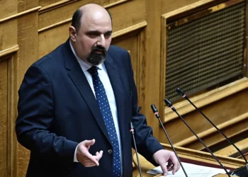 «Ναι» στην άσκηση ποινικής δίωξης κατά Τριαντόπουλου από 190 βουλευτές – Τα επόμενα βήματα