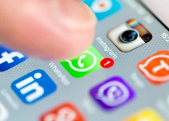 WhatsApp: Αυτά είναι τα κινητά στα οποία θα σταματήσει να λειτουργεί η δημοφιλής εφαρμογή