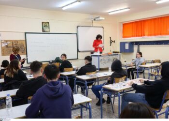 Πανελλαδικές 2025: Τα θέματα στη Νεοελληνική Γλώσσα και Λογοτεχνία στα ΓΕΛ
