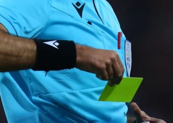 Πρώην διαιτητής της Super League σε κύκλωμα πειρατικής συνδρομητικής τηλεόρασης