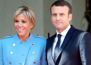 Πώς ανακάλυψαν οι γονείς του Μακρόν ότι ο 16χρονος γιος τους έβγαινε με την 40χρονη δασκάλα του