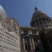 Το Τέξας επιβάλλει τις Δέκα Εντολές στα σχολεία