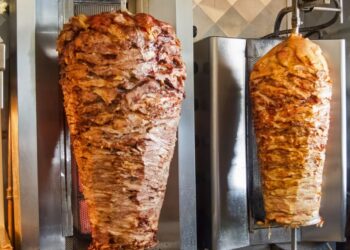 Τι γύρο τρώμε στη Θεσσαλονίκη – «Κάποιοι παίζουν με την υγεία μας», λένε ειδικοί