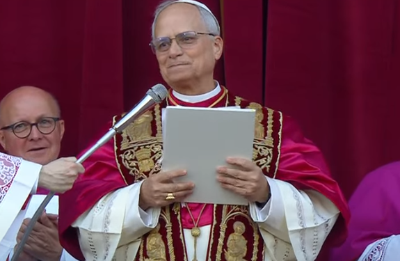 Νέος Πάπας ο Αμερικανός Ρόμπερτ Πρέβοστ – Πήρε το όνομα Λέων 14ος – Γιατί είναι έκπληξη η εκλογή του