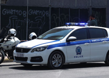 Σπείρα «μαϊμού» λογιστών εξαπατούσαν γιατρούς και ηλικιωμένες -Μέσα σε 9 μήνες έβγαλαν 630.000 ευρώ.