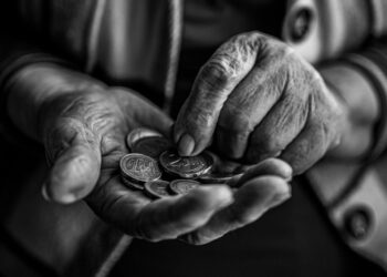 Αιματηρή ληστεία σε 80χρονο στη Νέα Ιωνία: Τον χτύπησε με σίδερο στο κεφάλι για 30 ευρώ!