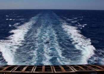 Ακτοπλοϊκά εισιτήρια: Ανοιχτό το ενδεχόμενο να μειωθούν οι τιμές στα ταχύπλοα