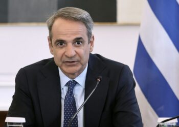 Μητσοτάκης στο Υπουργικό Συμβούλιο: «Βαρύτερες ποινές για όσους μπαίνουν παράνομα στη χώρα»