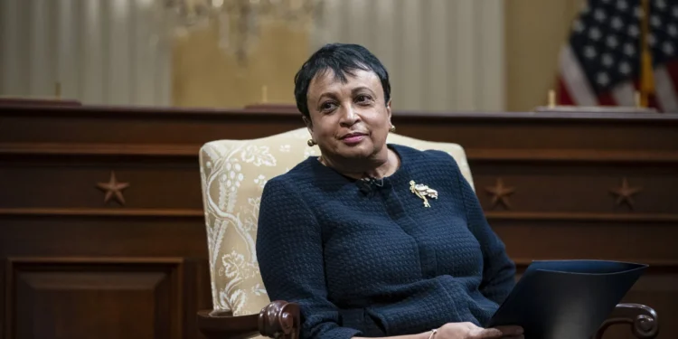 Ο Τραμπ απέλυσε τη βιβλιοθηκονόμο του Κογκρέσου – Της έστειλε μέιλ