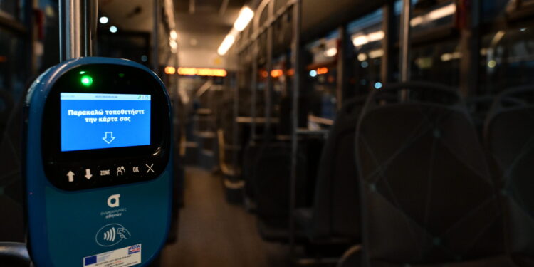 Θεσσαλονίκη: 57χρονος οδηγός λεωφορείου κατηγορείται ότι παρενοχλούσε σεξουαλικά 15χρονη