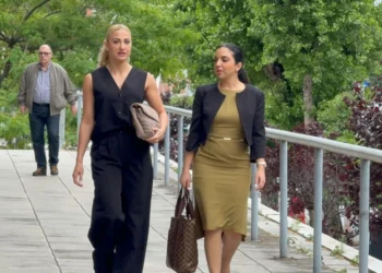 Ξανά στα δικαστήρια η Τούνη για το revenge porn