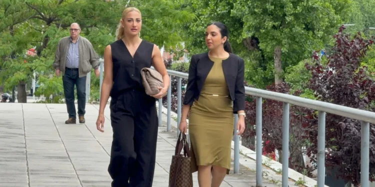 Ξανά στα δικαστήρια η Τούνη για το revenge porn