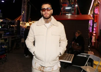 Mente Fuerte: «Η μαμά μου έχει πάει πιο πολλές φορές αυτόφωρο απ’ ό,τι εγώ»