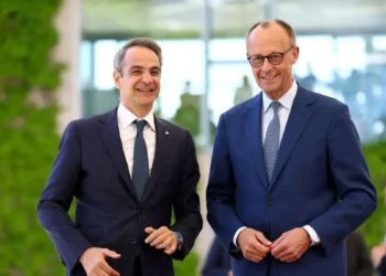 Ο Κυριάκος Μητσοτάκης στο Βερολίνο: Στην καγκελαρία για τη συνάντηση με τον Φρίντριχ Μερτς