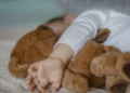 Νεκρό 5χρονο αγόρι στον Βόλο: Το μετέφεραν οι γονείς του στο νοσοκομείο χωρίς τις αισθήσεις του