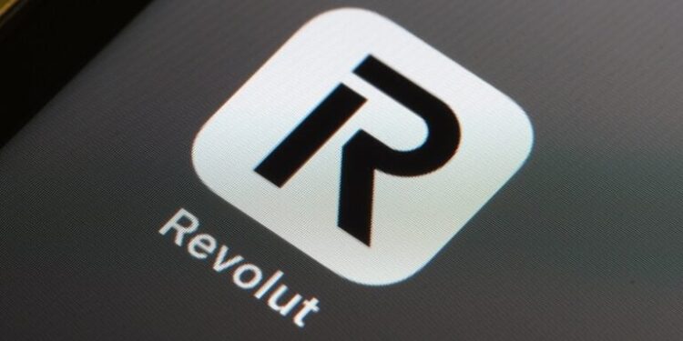 Revolut εναντίον τραπεζών – Δυναμική επέκταση στη στεγαστική πίστη
