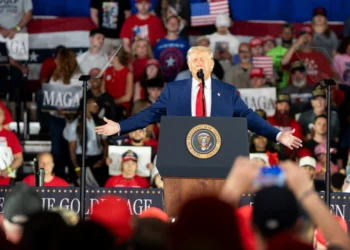 AP: Σχέδια για μεγαλειώδη παρέλαση στα γενέθλια του Τραμπ – 6.000 στρατιώτες και άρματα στην καρδιά της Ουάσινγκτον