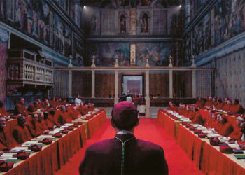 Ξεκινά το Κονκλάβιο στο Βατικανό: Οι 133 καρδινάλιοι κλειδώνονται στην Καπέλα Σιστίνα για να εκλέξουν νέο Πάπα