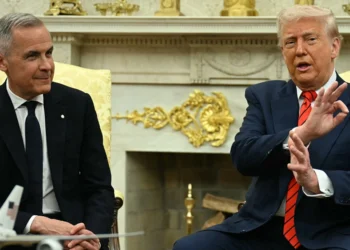 Επεισοδιακή συνάντηση στον Λευκό Οίκο: Κάποια μέρη δεν πωλούνται, λέει ο Καναδός πρωθυπουργός – Ποτέ μη λες ποτέ, απαντά ο Τραμπ