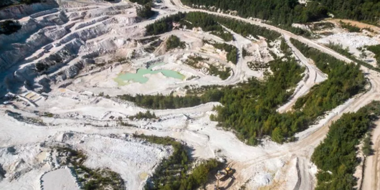 Επιστήμονες ανακάλυψαν κοίτασμα «λευκού χρυσού» αξίας 1.500.000.000.000$ – Αλλάζει η παγκόσμια αγορά