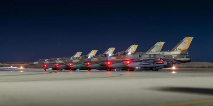 Επίθεση Ισραήλ στο Ιράν: Συμμετείχαν «200 μαχητικά αεροσκάφη» εναντίον περίπου 100 στόχων