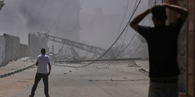 «Παρέμβαση των Ηνωμένων Πολιτειών θα οδηγούσε σε ολοκληρωτικό πόλεμο», λέει ο Χαμενεΐ