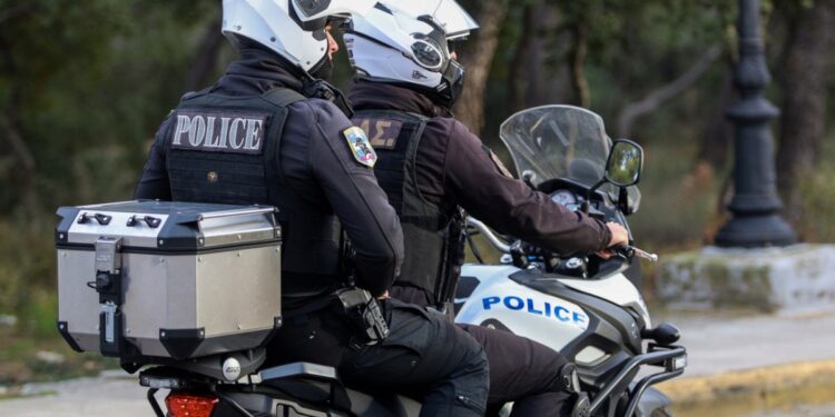 Θεσσαλονίκη: Ξυλοδαρμός 39χρονου από 2 άτομα στη μέση του δρόμου