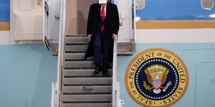 CNN: Οι ΗΠΑ μπορεί να οδηγηθούν σε έναν ακόμα πόλεμο στη Μέση Ανατολή και κανείς δεν μιλά για το πώς θα τελειώσει