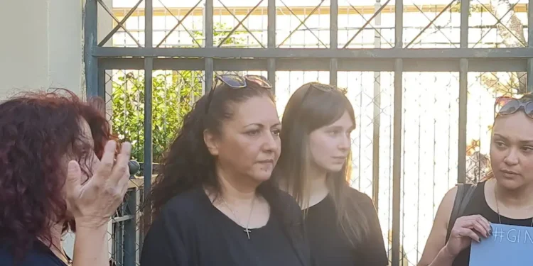 Κυριακή Γρίβα: Ξεσπά η μητέρα της – «Αντιμετωπίζω αισχρές δικαιολογίες και ειρωνικές συγγνώμες, συνυπεύθυνοι οι αστυνομικοί»