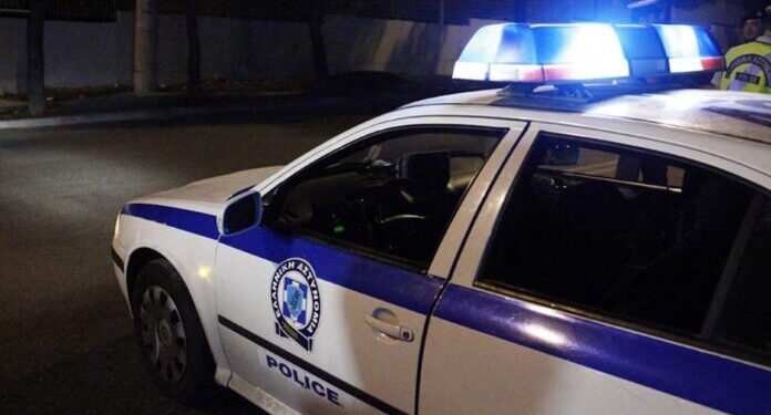 Κερατσίνι: Χτύπησαν παρέα ανδρών με σιδηρογροθιές και κλωτσιές για μια παρατήρηση -«Ξέρεις ποιος είμαι εγώ;»