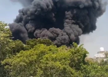 Η στιγμή της συντριβής αεροσκάφους της Air India με 242 επιβαίνοντες, είχε προορισμό το Λονδίνο