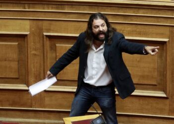 Κώστας Μπαρμπαρούσης: Ένοχος αλλά ατιμώρητος για τις δηλώσεις στη Βουλή περί «προδοσίας»