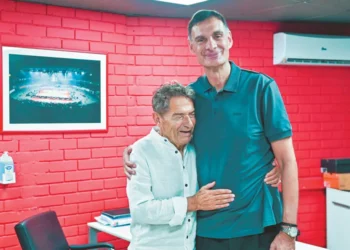 Γιώργος Μπαρτζώκας στον Δανίκα: «Ο Ολυμπιακός είναι ιδέα, αλλά είμαι πάντα έτοιμος να φύγω»