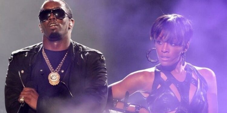 Σοκάρει η πρώην του «Diddy» «Πάρε αυτό το γα@@@νο χάπι, δεν θα μου χαλάσεις τη γα@@@νη νύχτα»