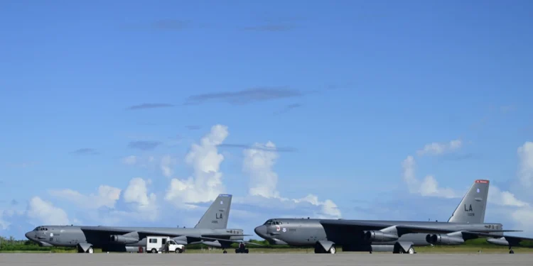 Αντίστροφη μέτρηση για αμερικανικό χτύπημα στο Ιράν: Οι ΗΠΑ μετακίνησαν βομβαρδιστικά B-52 στον Ινδικό Ωκεανό