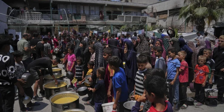 Γάζα: Ακόμη 15 νεκροί κοντά σε διανομή τροφίμων