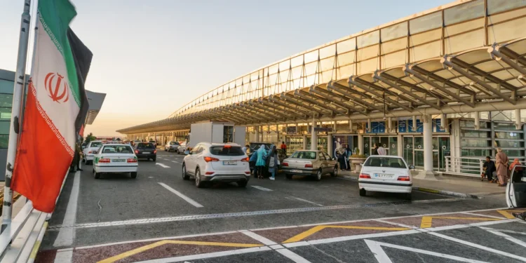 Κλειστοί οι εναέριοι χώροι σε Ιράν, Ιράκ, Ιορδανία και Ισραήλ -Αεροπορικές ακυρώνουν πτήσεις