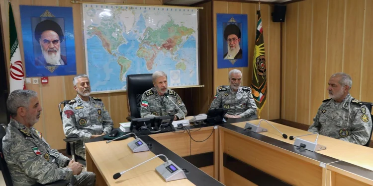 Προς εκτόνωση η κρίση στη Μέση Ανατολή; Ελιγμοί αποκλιμάκωσης από το Ιράν, στέλνει μήνυμα διαλόγου: «Σταματήστε να μας χτυπάτε, για να μιλήσουμε»