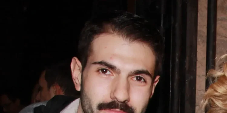 Γιώργος Καρκάς: Ολομέτωπη επίθεση στην Πηνελόπη Αναστασοπούλου – «Κάνει χυδαία εκστρατεία αυτοαναφορικότητας»