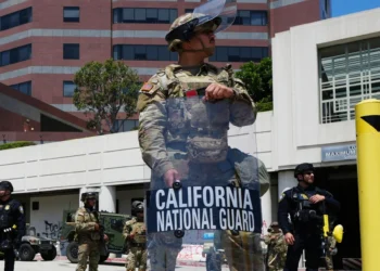 Συλλήψεις και απαγόρευση κυκλοφορίας στο κέντρο του Λος Άντζελες